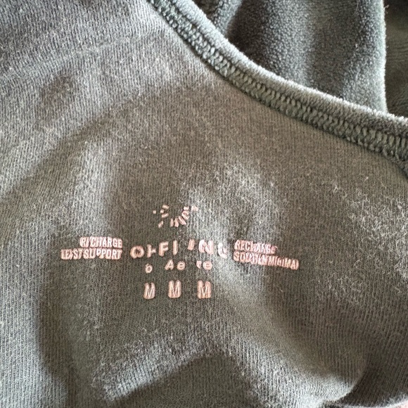 Women's Deep Green Scoop Neck Crop Tank - Picture 3 of 3